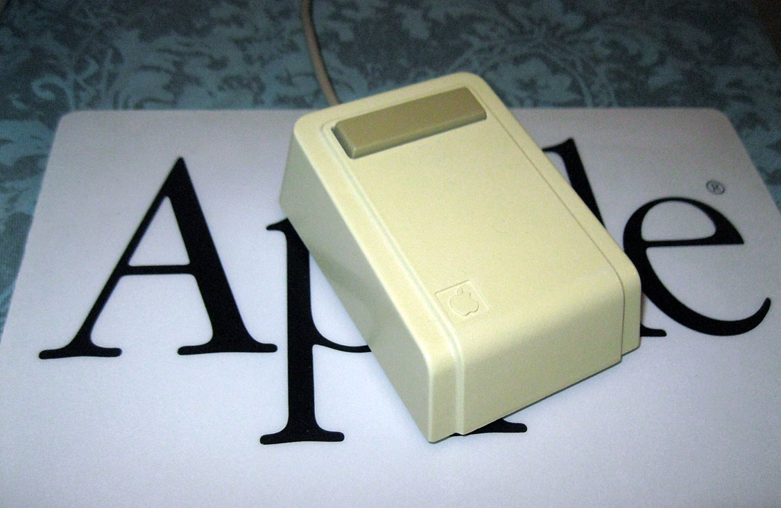 RARE BOXED APPLE LISA 1 COMPUTER SYSTEM COMPLETE, RESTORED, & WORKING